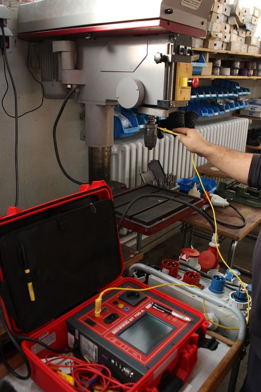 Prüfung elektrischer Betriebsmittel